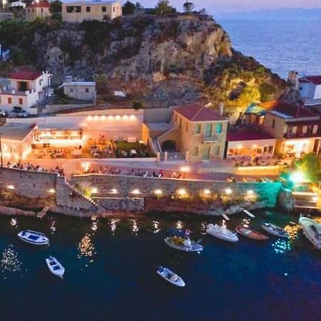Κατοικία 80 Τ.Μ. Δίπλα Από Την Θάλασσα Στην Ελιά. Elia  外观 照片
