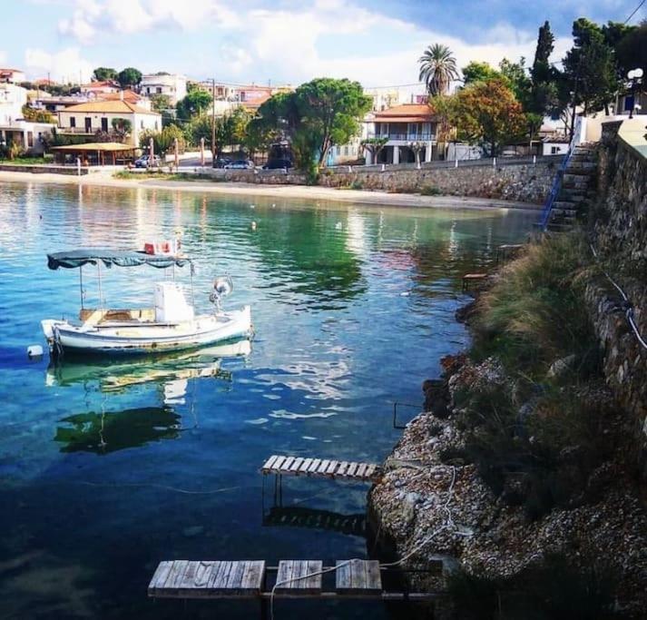 Κατοικία 80 Τ.Μ. Δίπλα Από Την Θάλασσα Στην Ελιά. Elia  外观 照片